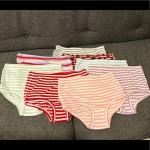 Pack of 8 briefs for girls, high rise panties, incl. one pair Chewbacca bikini!